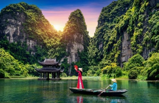 Best Southeast Asia Tour: Trip To Vietnam Cambodia And Thailand